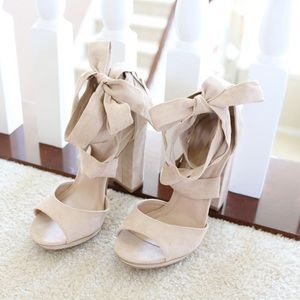 pace-01-natural-suede-sandals